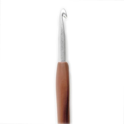 Clover 1049/J Amour Crochet Hook, Size J, 6.0mm - size: US J / 6.00 mm