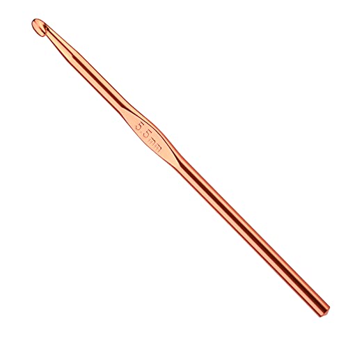 Iuuidu 5.5mm Aluminum Crochet Hook, Smooth Crochet Needles | Crochet Hooks for Arthritic Hands, Knitting Needles for Yarn Craft, Great Handmade DIY Present for Friends, Random Color - color: Aluminum Crochet Hook, size: 5.5mm