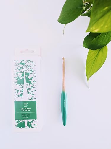 mindfulknits Premium Ergonomic Beech Wood Crochet Hook – Size US 7, 4.5mm – 15cm Length – Wooden Crochet Hook - Knitting & Crochet Supplies for Crafting Relaxation & Stress Relief (4.5mm) - size: 4.5mm