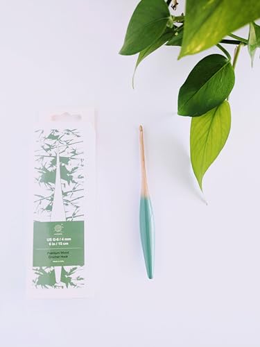 mindfulknits Premium Ergonomic Beech Wood Crochet Hook – Size US 7, 4.5mm – 15cm Length – Wooden Crochet Hook - Knitting & Crochet Supplies for Crafting Relaxation & Stress Relief (4.5mm) - size: 4.5mm