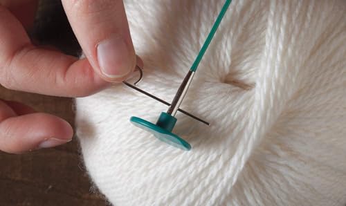 Knit Picks Interchangeable Circular Knitting Needle Cable - 47" Green | For Regular Interchangeable knitting needles, creates 47 inch total length including needle length when attached - size: 47"