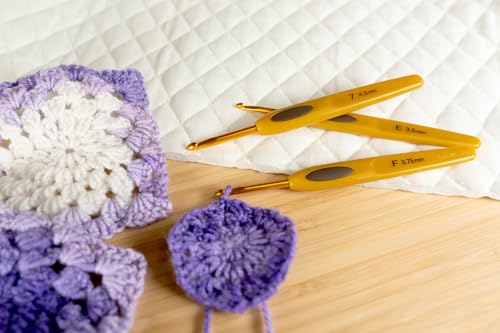 Clover 1006/F Soft Touch 3.75-mm Crochet Hooks, Size F - size: 3.75mm