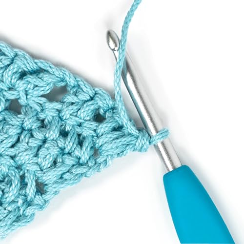 Clover 1046/7 Blue Amour Crochet Hook, Size 7, 4.5mm - size: 4.5mm