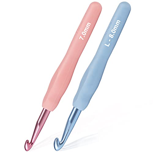 YOJOB 2-Pack Size 7.0mm, L / 8.0mm Crochet Hooks, Ergonomic Crochet Hook | Super Smooth Knitting Needles with Soft Rubber for Beginner and Advanced (7.0mm, 8.0mm) - size: 7mm, 8mm