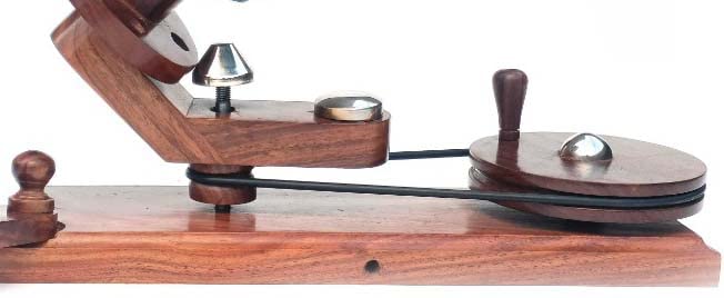 Merit wooden craft Yarn Large Ball Winder and Table Top Swift Winder Knitting and Crochet Umbrella Winder Holder Hand Operated Knitting Winding Tools Wool Winder. (Rosewood Winder) - color: Rosewood winder
