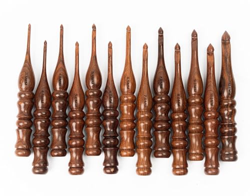 PIEWOOD - Wooden Crochet Hooks Set of 13, Ergonomic Soft Grip Handle for Crocheting Yarn, Knitting Gift for Her - size: Set of13