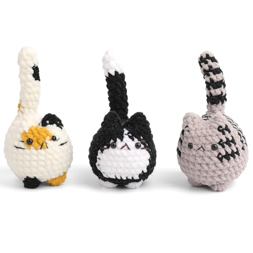 3 pcs Crochet Cats for Desk Decor, Cute Mini Handmade Knitted Cats for Shelf or Office Decor, Gifts for Women and Cat Lovers