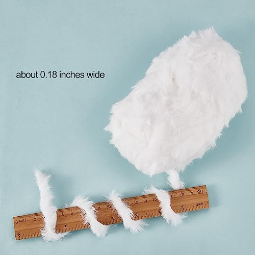 BEEFLYING 2 Roll Skeins Super Soft Fur Yarn Chunky Fluffy Faux Fur Yarn Fluffy Eyelash Yarn for Crochet Knit Blanket Rug Clothes Knitting-2×30m(2×32.8yds,51g×2) - color: White