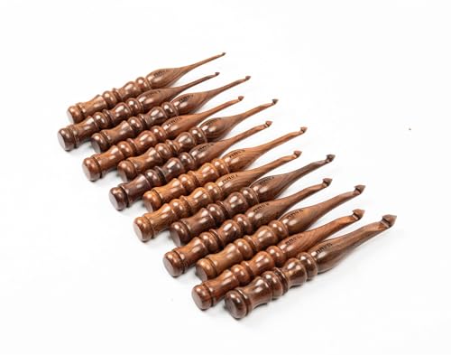 PIEWOOD - Wooden Crochet Hooks Set of 13, Ergonomic Soft Grip Handle for Crocheting Yarn, Knitting Gift for Her - size: Set of13