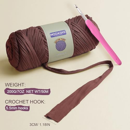 Mooaske 2 Pack T-Shirt Crochet Yarn for DIY Knitting Crochet Cloth Blanket Bag Dolls - 400g Chunky Thick Yarn for Crocheting with Polyester-Spandex Blend Elastic Fabric (Black + Red) - color: Black + Red