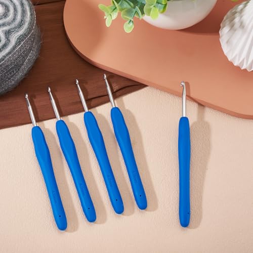 5 pcs Aluminum Crochet Hooks Knitting Needles Craft Yarn Pin 4mm Random Color Smooth Silicone Handle Crochet Hook for Beginners Handmade DIY Knitting Scarves Sweater Hat Clothing Accessories - color: Pin 4mm