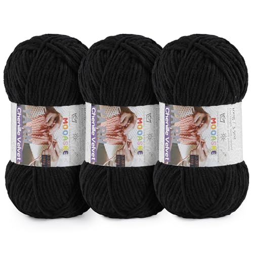 Mooaske Chenille Yarn for Crocheting, 300g/393yds Fluffy Baby Blanket Yarn | Soft plush thick chenille yarn for crocheting. 300g/393yd total. Ideal for baby blankets, amigurumi, scarves & home decor. - color: Black