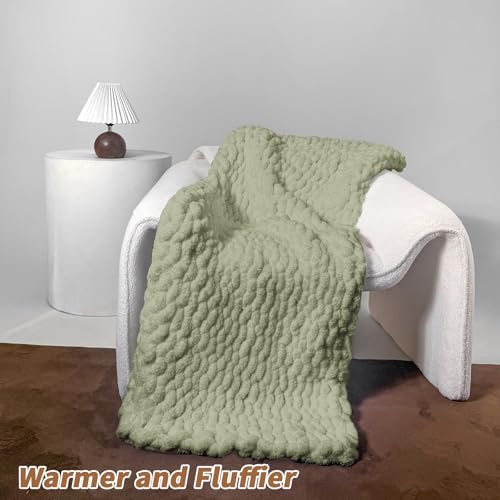 10 Pack of Jumbo Chunky Yarn for Hand Knitting,10# Super Bulky-Fluffy Chenille Yarn, 220 yds/70.5 oz Soft Thick Yarn for Crocheting Chunky Knit Throw Blankets.(Snow White) - color: 10 Snow White