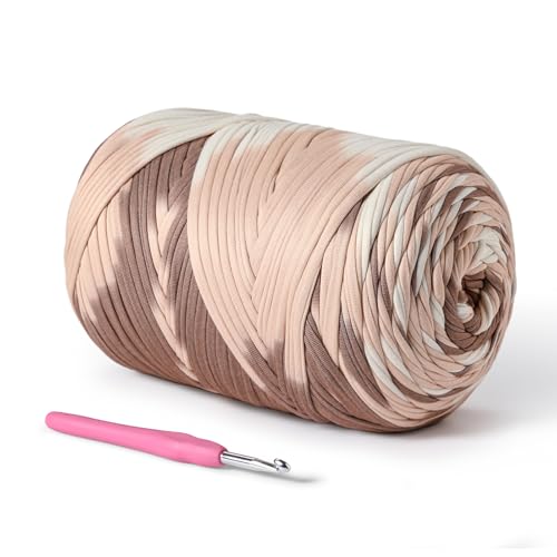 (800g/228yds) T Shirt Yarn, Soft Tshirt Crochet Yarn for Crafts and DIY Knitting Crocheting Cloth/Bag/Basket/Coaster, 100% Polyeste Elastic Fabric Chunky Thick Yarns for Crocheting(White Coffee) - color: White Coffee