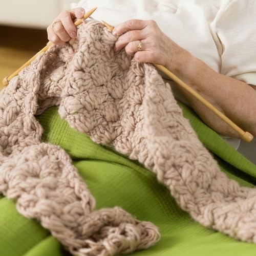 DIHUHAY 7-Pair Bamboo Knitting Needle Set - Natural Long Wooden Knitting Needles, Suitable for Beginners and Professionals to Knit Sweaters, Scarves, Shawls, Blankets, and Hats