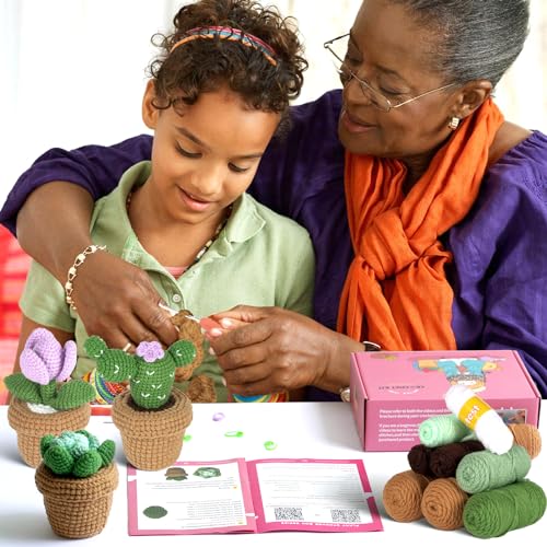 Dasonwin Crochet Kit for Beginners,Crochet Cactus with Step-by-Step Tutorials,Beginner Crochet Kits for Adults,Gift for Girls and Women.