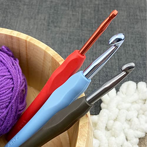 Hobekoee Size B/2mm Crochet Hook Ergonomic Handle for Arthritic Hands Soft & Smooth Knitting Needles for Beginners and Crocheting Yarn - size: 2mm