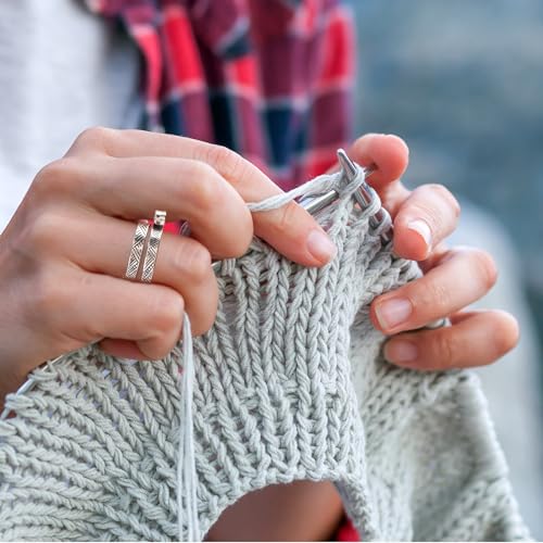ANCIRS Knitting Crochet Loop Ring for Fingers, Adjustable Crochet Tension Ring, Metal Open Yarn Guide Finger Holders, Knitting Thimbles for Crochet- Silver - color: 1 Silver