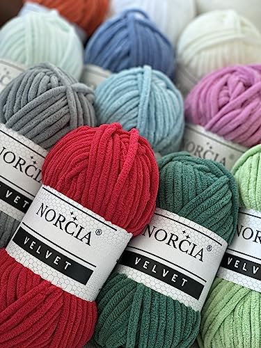 Soft Velvet Chenille Yarn for Crocheting & Knitting - Super Bulky 100g (74.3 yds) Baby Blanket Yarn - Amigurumi & Weaving Craft (Blue, 1 Skein) - color: Blue, size: 1 Skein