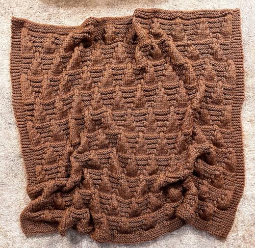 Lion Brand Yarn, Re-Spun Thick & Quick Super Bulky Yarn for Knitting, Crochet, and Crafts, Sepia Rose, 1 Pack, Soft Fiber for Chunky Blankets, Bulky Throws, and Cozy Sweaters | Super Bulky 100% Recycled Knit & Crochet Fiber for Machine Washable Blankets,